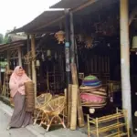 Kerajinan bambu tritih wetan cilacap