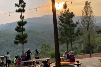 Leuit Hills