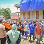 warga dilatih evakuasi mandiri