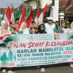 Jalan sehat 1 abad NU berhadiah umroh