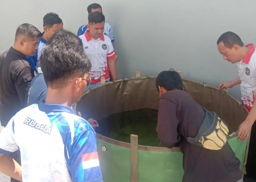 Tebar benih ikan Rutan Banjarnegara