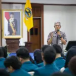 Kuliah Umum Mahasiswa Akuntansi Undip