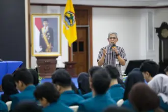 Kuliah Umum Mahasiswa Akuntansi Undip