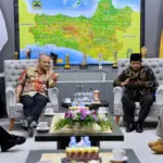Dana desa menyusut, kades curhat