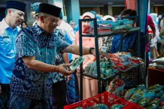 Pasar murah pemprov Jateng jelang lebaran