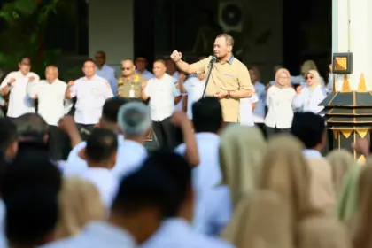Gubernur Jateng tegaskan soal pelayanan publik