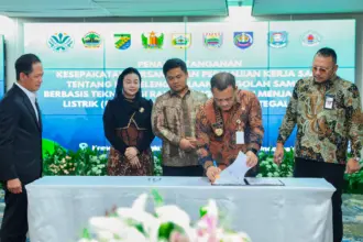 Penandatanganan MoU terkait pengelolaan sampah