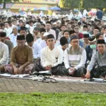 Bupati Fahmi salat Iduladha di Alun-alun Purbalingga