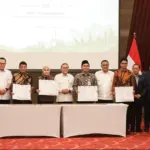 Wagub tandatangani MoU terkait percepatan penanganan krisis sampah