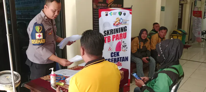 Cek kesehatan gratis di Mapolres Banjarnegara