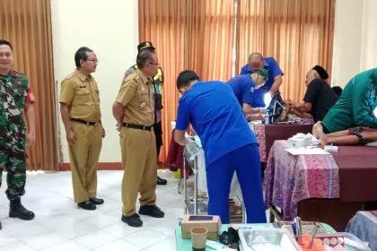 Khitanan massal PT PLN Indonesia Power UBP Mrica Banjarnegara