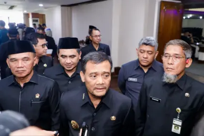 Gubernur siapkan bantuan pendidikan untuk warga miskin ekstrem