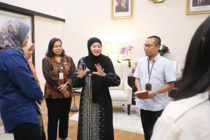 Nawal Yasin saat bertemu dengan Duta Genre Jateng