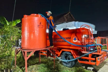 BPBD terus lakukan droping air bersih pada warga terdampak kekeringan