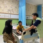 Berkat program JKN BPJS Kesehatan, Muhammad Samsyi Fariji, bocah 8 tahun warga Purworejo bisa kembali tersenyum setelah menjalani perawatan di Klinik Utama PKU Muhammadiyah Kutoarjo.