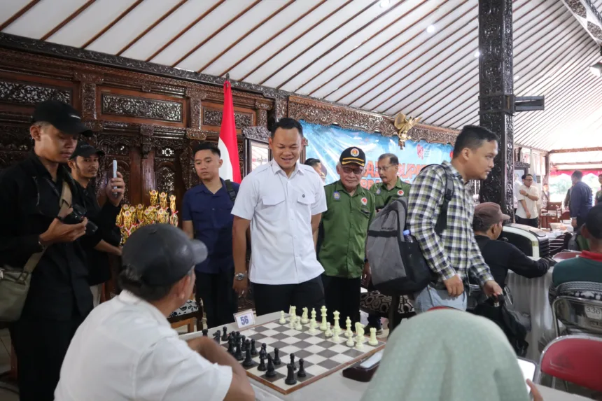 Turnamen Catur Piala Bupati Purbalingga tahun kedua diikuti pecatur dari berbagai daerah di Pulau Jawa dengan total hadiah lebih dari Rp10 juta
