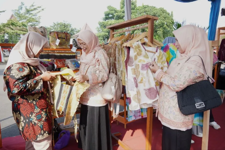 Melalui Gebyar Merdeka UMKM 2026, Bupati Fahmi dorong batik Purbalingga tembus pasar global