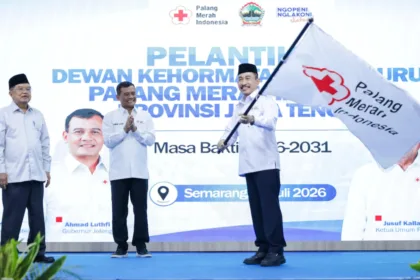 Pelantikan pengurus PMI Jateng, Gubernur Minta PMI perkuat respon cepat bencana