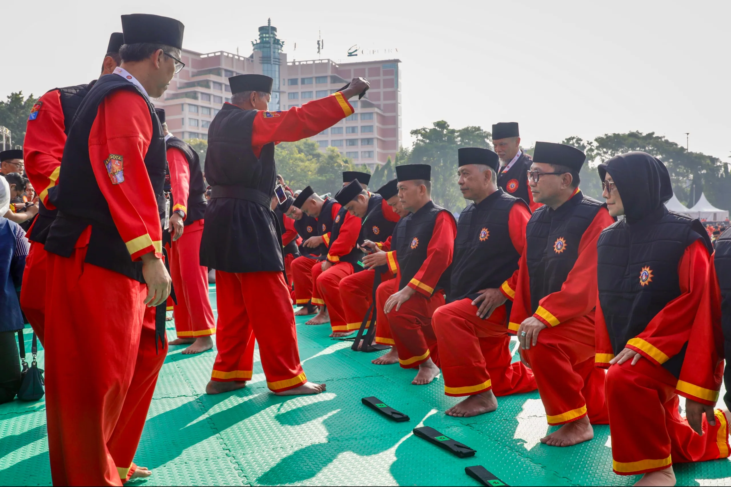 Ribuan pesilat Tapak Suci berkumpul di Semarang
