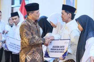 Beasiswa Pesantren Obah