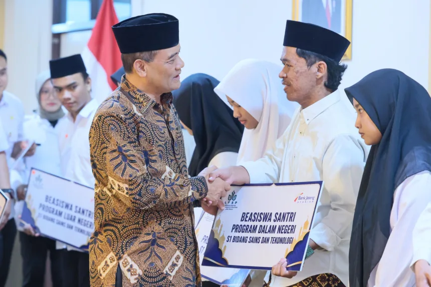Beasiswa Pesantren Obah