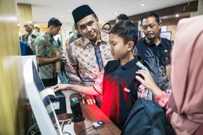 Wagub Jateng Taj Yasin mengapresiasi penerapan fast track di RSUD Dr Moewardi