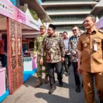 Halaman Kantor Gubernur disulap jadi pasar tiban produk lokal dan UMKM