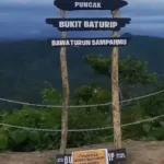 Keindahan panorama Bukit Baturip di Bantarsari, Cilacap