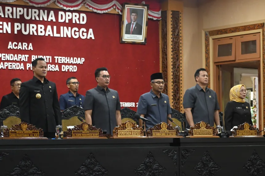 Fahmi Muhammad Hanif mendukung 4 Raperda prakarsa DPRD. Sejumlah materi diminta disesuaikan dengan regulasi terbaru