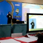 Penyandang tuli saat mengikuti lomba tartil Al-Qur'an dalam MTQ Nasional
