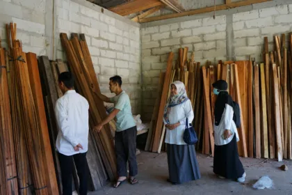 Kisah Nuhwanto, Mustahik Baznas Banjarnegara yang Kini Punya Usaha Mebel