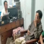Warga Kecamatan Kebasen, Kabupaten Banyumas yang mencuri burung murai diperiksa petugas Unit Reskrim Polsek Kebasen.(Foto: Polresta Banyumas)