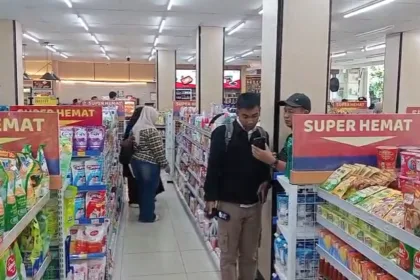 Minimarket yang menjadi lokasi aksi pencurian di Banjarnegara