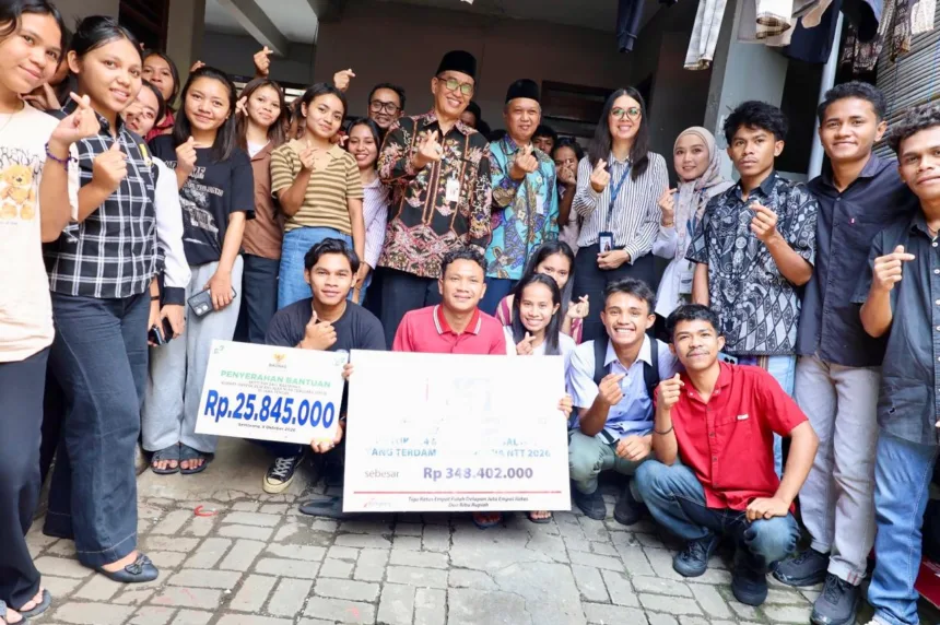 Sebanyak 224 mahasiswa NTT di Semarang mendapat bantuan biaya kos Rp 374,2 juta dari Gubernur Ahmad Luthfi untuk tiga bulan setelah gempa berdampak pada keluarga mereka.