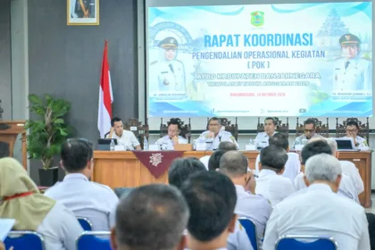 Realisasi keuangan APBD Banjarnegara 2026 baru 65,72 persen hingga September. Sekda Hendro Cahyono meminta OPD mempercepat program sesuai aturan.