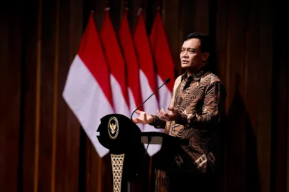 Gubernur Jawa Tengah Ahmad Luthfi prihatin atas kabar dugaan OTT Bupati Klaten Hamenang Wajar Ismoyo dan menunggu konfirmasi resmi KPK