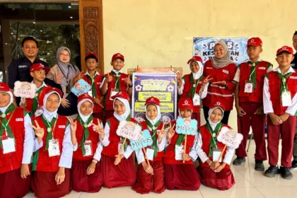 PMI Banjarnegara menggelar Invitasi Travelling PMR Mula 2026 yang diikuti 34 regu dari 20 kecamatan untuk membina relawan muda dan menanamkan nilai kemanusiaan.